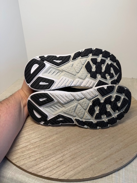 HOKA Arahi 6 Running Shoes Women’s 8B Black Stability Sneakers - Picture 5 of 7